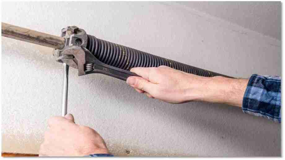 Garage Door Torsion Springs in Tampa